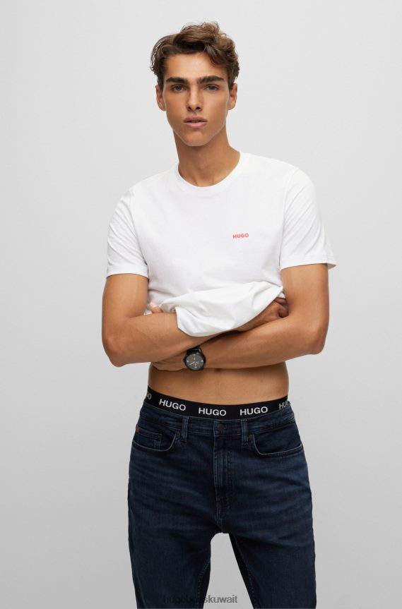 4TFNJN1041 أبيض Hugo Boss حزمة من ثلاثة قمصان داخلية مع طباعة شعار أحمر هوغو أبيض