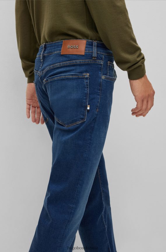 4TFNJN1061 أزرق Hugo Boss جينز هوغو الأزرق ذو المقاس العادي من قماش الدنيم المريح باللون الأزرق الداكن