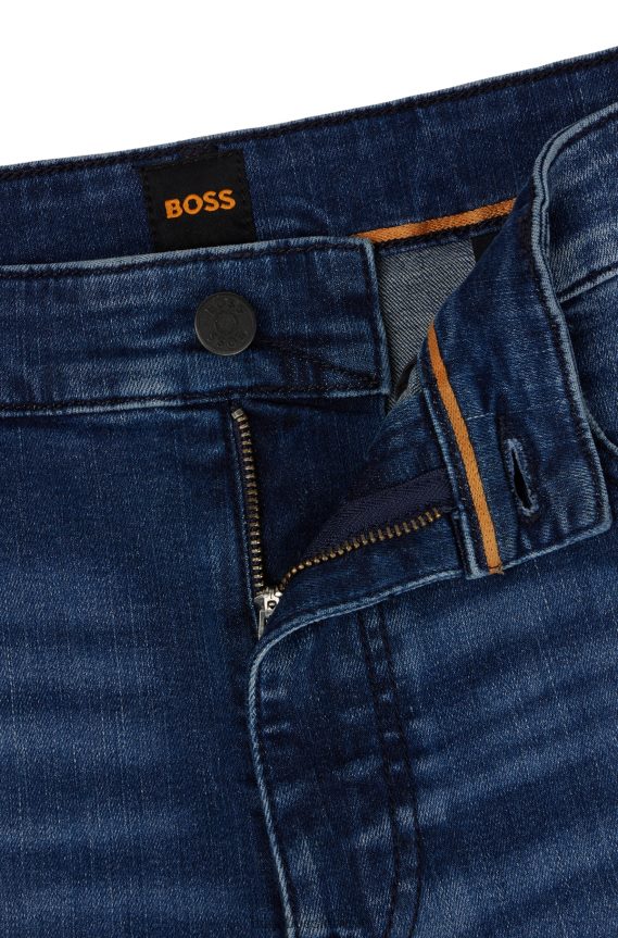 4TFNJN1062 أزرق Hugo Boss بنطلون جينز Hugo مريح باللون الأزرق والأسود من قماش الدنيم المطاطي المريح