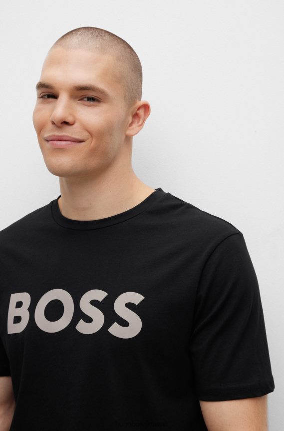 4TFNJN1105 أسود Hugo Boss تي شيرت من الجيرسي القطني مع شعار مطاطي مطبوع باللون الأسود