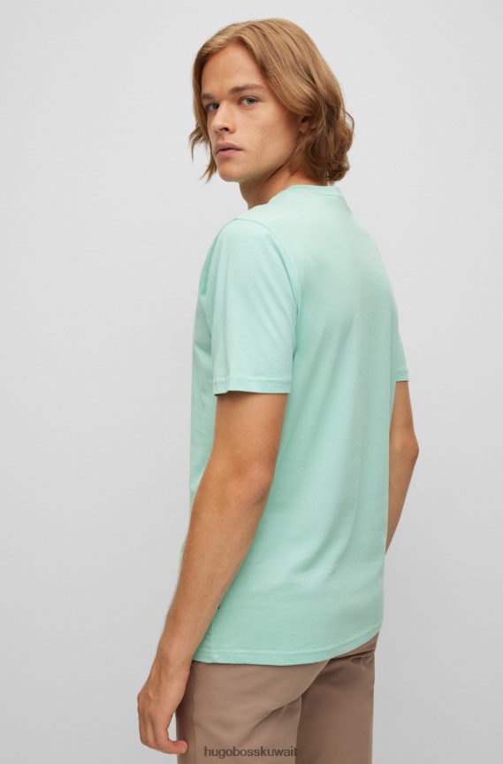 4TFNJN1108 اخضر فاتح Hugo Boss تي شيرت هوغو من الجيرسي القطني باللون الأخضر الفاتح مع شعار مطبوع بالمطاط