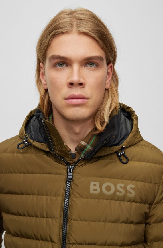 4TFNJN1155 الكاكي Hugo Boss سترة مقاومة للماء مع تفاصيل الشعار هوغو كاكي