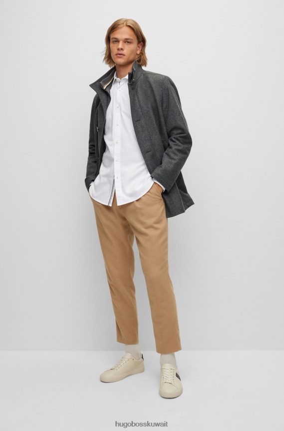 4TFNJN1229 أبيض Hugo Boss قميص بقصة عادية من قطن أكسفورد مع شعار هوغو باللون الأبيض