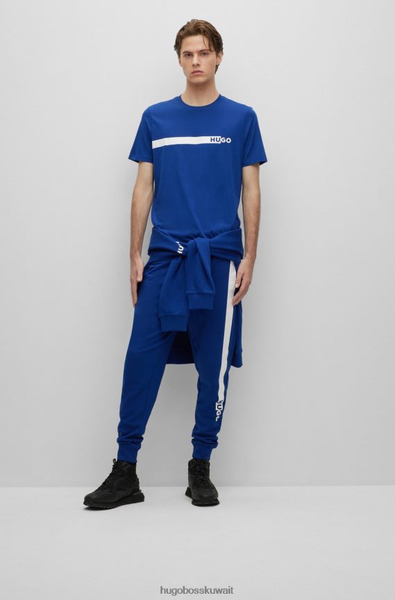 4TFNJN1243 أزرق Hugo Boss تي شيرت من الجيرسي القطني مع شعار عمل فني باللون الأزرق هوغو