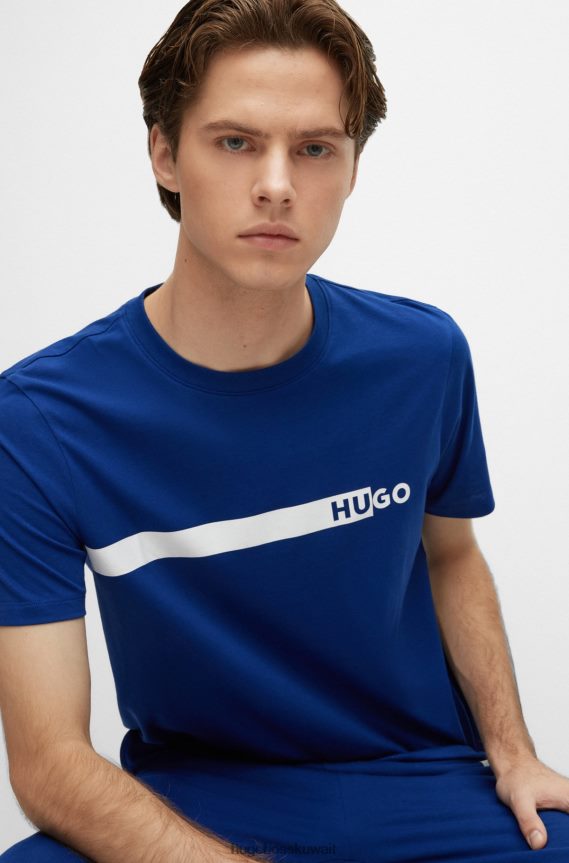 4TFNJN1243 أزرق Hugo Boss تي شيرت من الجيرسي القطني مع شعار عمل فني باللون الأزرق هوغو