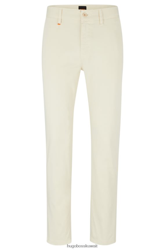 4TFNJN1261 البيج الفاتح Hugo Boss تشينو بقصة مدببة مصنوع من الساتان القطني المصبوغ باللون البيج الفاتح