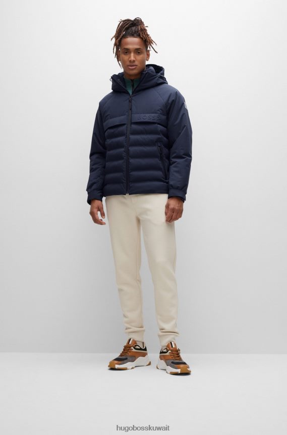 4TFNJN1272 أزرق غامق Hugo Boss سترة زرقاء داكنة مقاومة للماء مع تفاصيل شعار هوغو