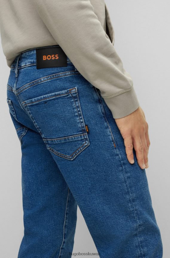 4TFNJN1279 أزرق Hugo Boss بنطال جينز أزرق بقصة عادية من قماش الدنيم الأزرق المريح والمطاط