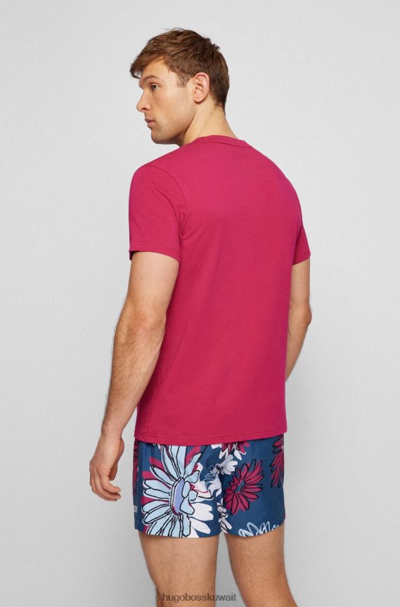 4TFNJN1301 لون القرنفل Hugo Boss تي شيرت مريح بعامل حماية من الأشعة فوق البنفسجية 50+ مصنوع من القطن مع شعار Hugo باللون الوردي