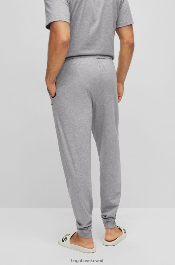 4TFNJN1320 رمادي فاتح Hugo Boss بدلة رياضية من القطن المطاطي باللون الرمادي الفاتح مع شعار هوغو مطرز