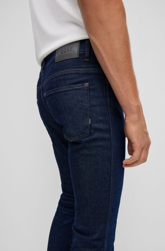 4TFNJN1342 أزرق Hugo Boss بنطلون جينز هوغو بقصة ضيقة باللون الأزرق الداكن من قماش الدنيم المطاطي المريح