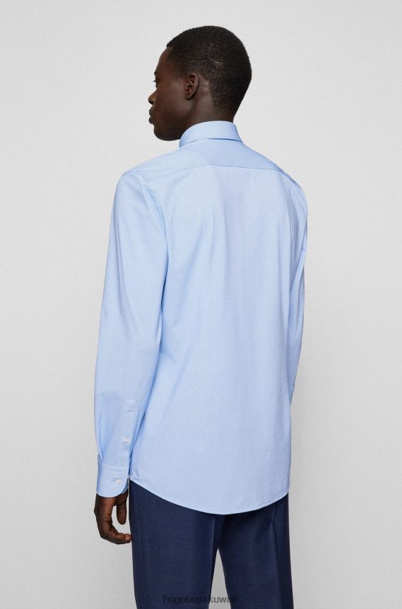 4TFNJN1352 أزرق فاتح Hugo Boss قميص هوغو ذو قصة ضيقة باللون الأزرق الفاتح مصنوع من جيرسي دوبي المطاطي عالي الأداء