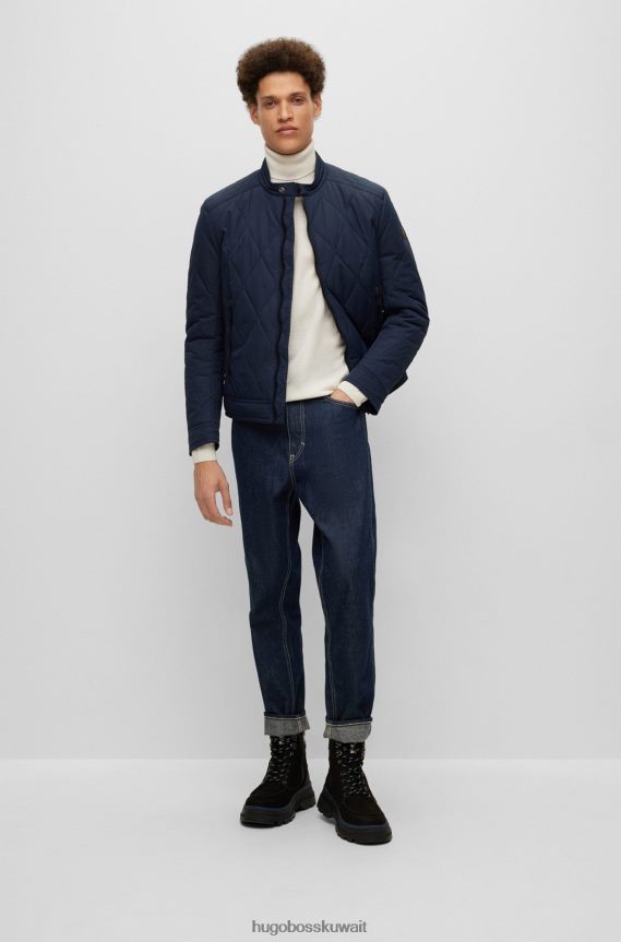 4TFNJN1372 أزرق غامق Hugo Boss هوغو سترة مبطنة مقاومة للماء مع رقعة شعار باللون الأزرق الداكن