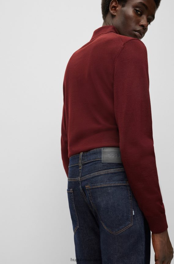 4TFNJN1383 أزرق غامق Hugo Boss هوغو جينز أزرق داكن بقصة عادية من قماش الدنيم المريح باللون الأزرق الداكن