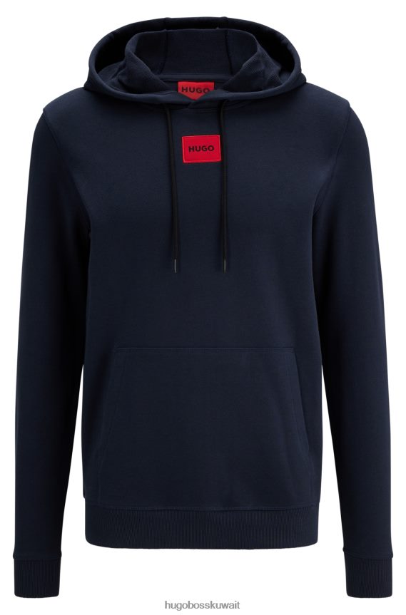 4TFNJN1394 أزرق غامق Hugo Boss كنزة هوغو بغطاء رأس باللون الأزرق الداكن من قطن تيري مع ملصق شعار باللون الأحمر