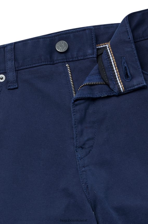 4TFNJN1401 أزرق غامق Hugo Boss جينز هوغو ذو قصة ضيقة باللون الأزرق الداكن من قماش الدنيم ذو البنية الدقيقة
