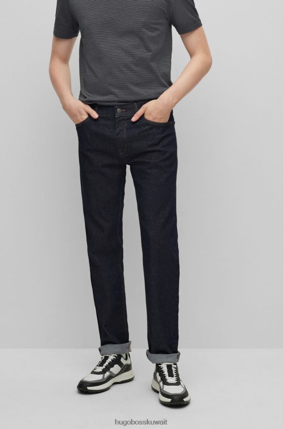 4TFNJN1406 أزرق غامق Hugo Boss جينز هوغو باللون الأزرق الداكن بقصة عادية من قماش الدنيم المريح باللون الأزرق الداكن