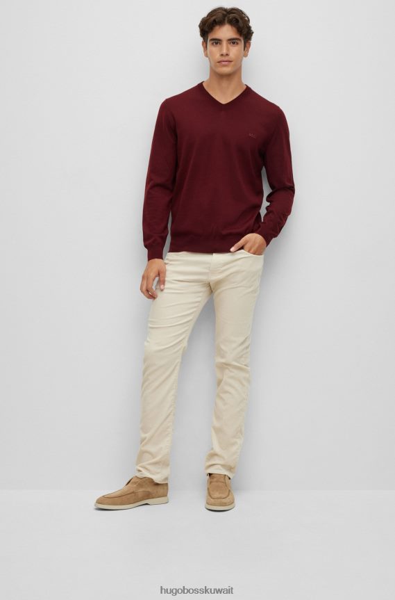 4TFNJN1415 احمر غامق Hugo Boss سترة برقبة على شكل حرف V من الصوف المسؤول باللون الأحمر الداكن