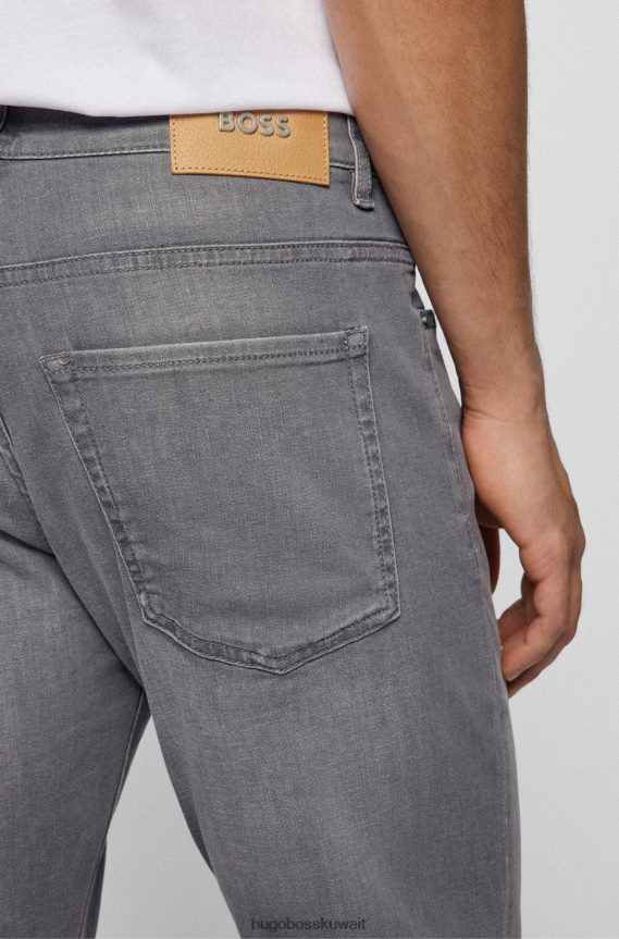 4TFNJN1425 رمادي Hugo Boss هوغو جينز رمادي بقصة ضيقة من قماش الدنيم الرمادي خفيف الوزن