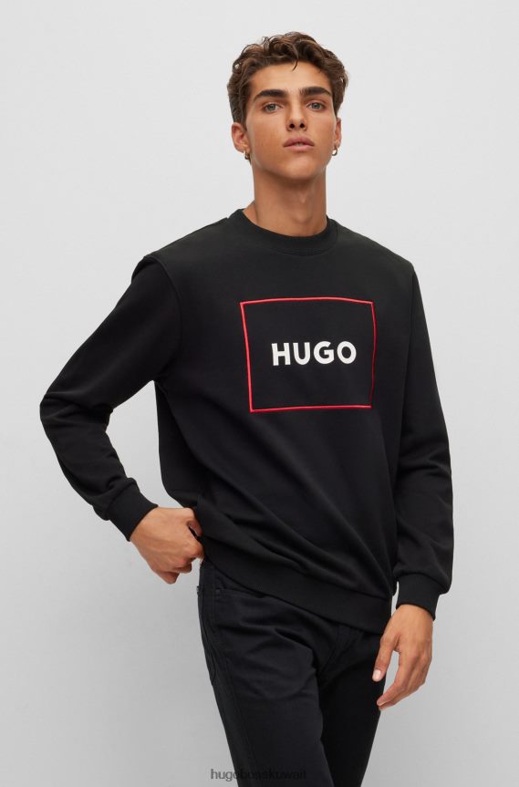 4TFNJN1451 أسود Hugo Boss سويت شيرت من قطن تيري مع شعار بإطار أحمر باللون الأسود