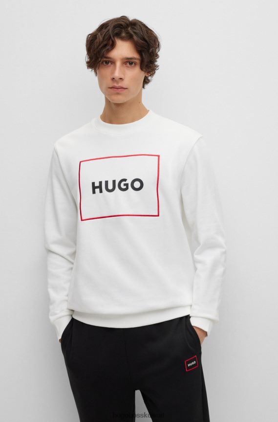 4TFNJN1453 أبيض Hugo Boss سويت شيرت من قطن تيري مع شعار هوغو باللون الأبيض بإطار أحمر