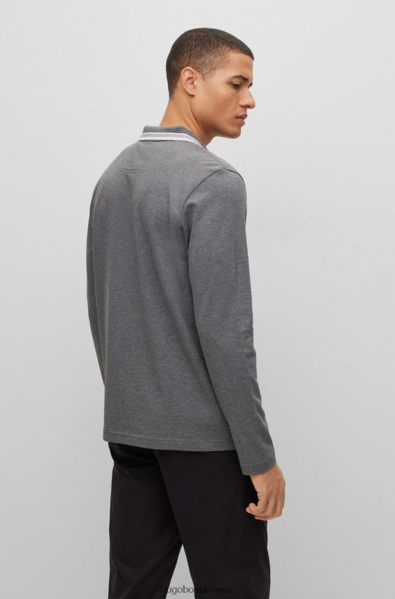 4TFNJN1527 رمادي Hugo Boss قميص بولو من قطن بيكيه © بياقة وتفاصيل هوغو باللون الرمادي