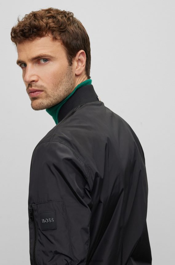 4TFNJN1537 أسود Hugo Boss سترة بومبر سوداء عادية من Hugo مصنوعة من مواد معاد تدويرها