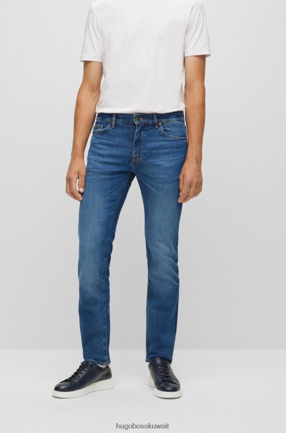 4TFNJN1541 أزرق غامق Hugo Boss جينز بقصة عادية من قماش الدنيم المريح والمطاط باللون الأزرق الداكن