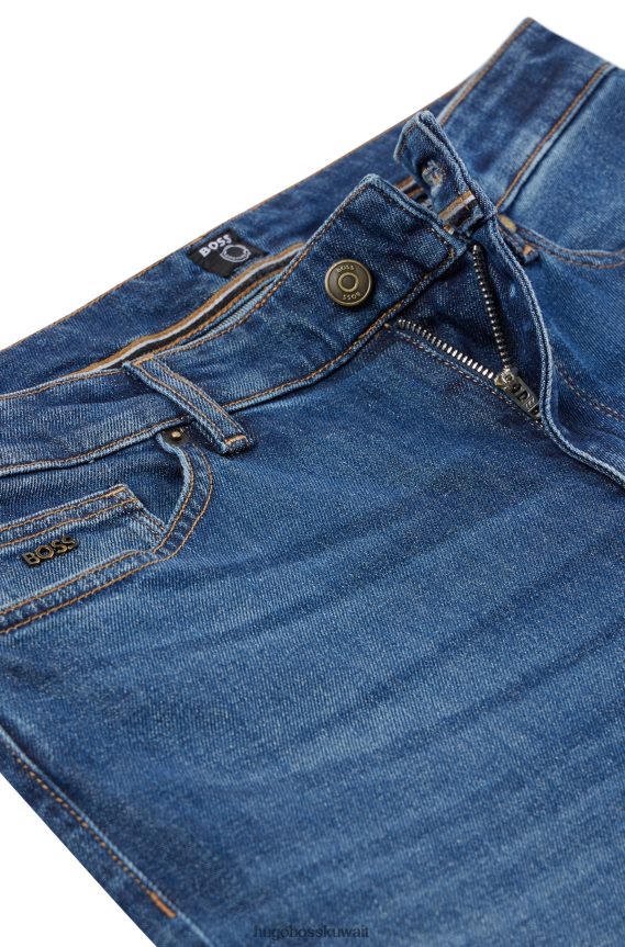 4TFNJN1541 أزرق غامق Hugo Boss جينز بقصة عادية من قماش الدنيم المريح والمطاط باللون الأزرق الداكن