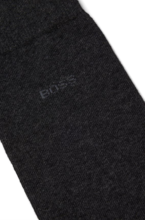 4TFNJN1548 الرمادي الداكن Hugo Boss حزمة من قطعتين من جوارب هوغو باللون الرمادي الداكن بطول عادي مصنوعة من قماش مطاطي