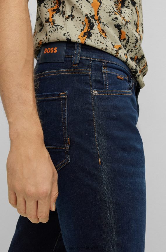 4TFNJN1571 أزرق غامق Hugo Boss جينز أزرق داكن بقصة عادية من قماش الدنيم الأزرق فائق التمدد
