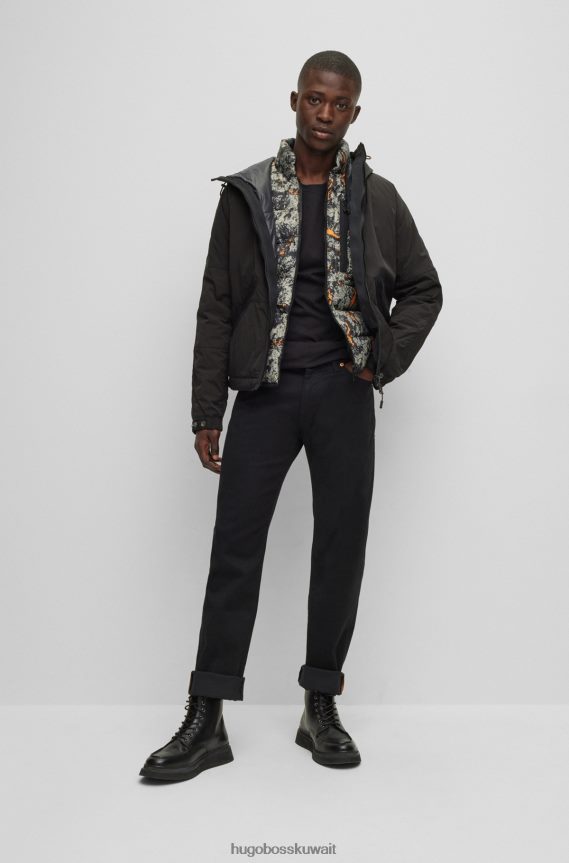 4TFNJN1589 أسود Hugo Boss تي شيرت أسود مريح مصنوع من قطن الجيرسيه مع رقعة شعار هوغو