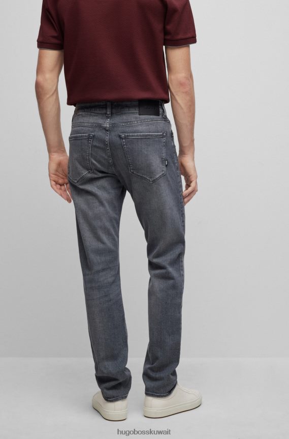 4TFNJN1612 رمادي Hugo Boss هوغو جينز رمادي بقصة عادية من قماش الدنيم الإيطالي الرمادي الناعم الملمس