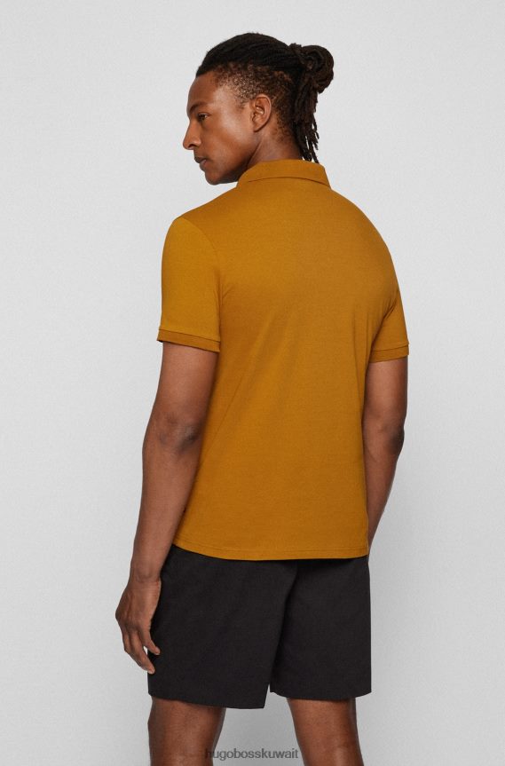 4TFNJN1623 اللون البيج Hugo Boss قميص بولو هوغو من القطن المطاطي ذو قصة ضيقة باللون البيج مع رقعة الشعار