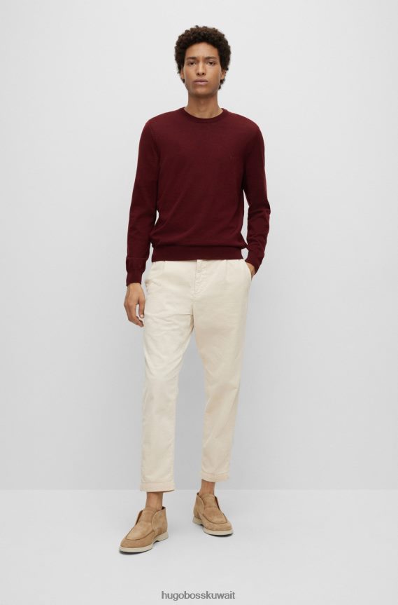 4TFNJN1640 احمر غامق Hugo Boss سترة مطرزة بشعار الماركة من الصوف المسؤول هوغو باللون الأحمر الداكن