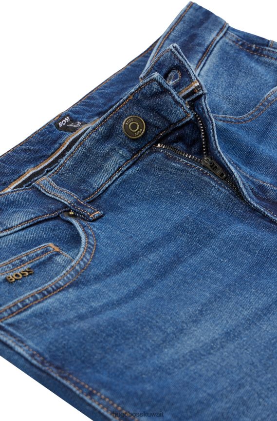 4TFNJN1645 أزرق غامق Hugo Boss جينز أزرق داكن بقصّة ضيّقة من قماش الدنيم الأزرق المريح والمطاط