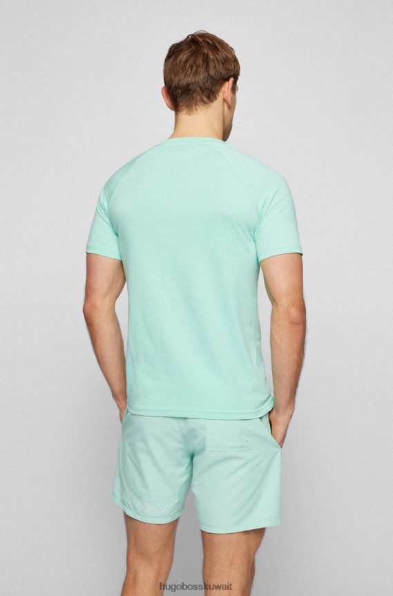 4TFNJN1650 اخضر فاتح Hugo Boss تي شيرت من الجيرسي القطني بقصة ضيقة مع حماية من الأشعة فوق البنفسجية 50 باللون الأخضر الفاتح