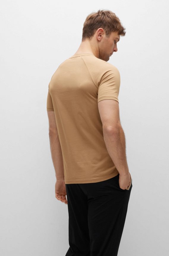 4TFNJN1651 اللون البيج Hugo Boss تي شيرت من الجيرسي القطني باللون البيج بقصة ضيقة مع حماية من الأشعة فوق البنفسجية 50