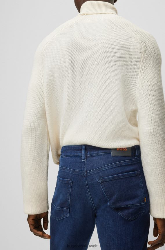 4TFNJN1653 أزرق غامق Hugo Boss جينز هوغو ذو قصة عادية باللون الأزرق الداكن من قماش الدنيم الأزرق فائق التمدد