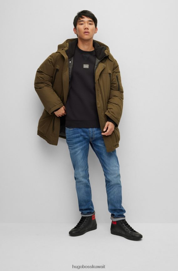 4TFNJN1671 أخضر غامق Hugo Boss سترة هوغو خضراء داكنة مملوءة بالأسفل مع شعار الإطار