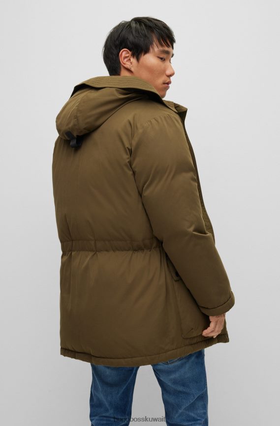 4TFNJN1671 أخضر غامق Hugo Boss سترة هوغو خضراء داكنة مملوءة بالأسفل مع شعار الإطار