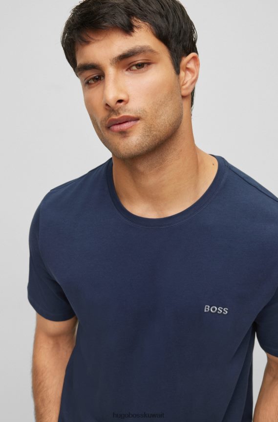 4TFNJN1687 أزرق غامق Hugo Boss تي شيرت من القطن المطاطي ذو قصة عادية باللون الأزرق الداكن مع شعار هوغو متباين