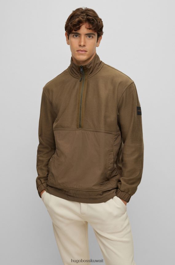 4TFNJN1742 الكاكي Hugo Boss سويت شيرت من مواد مختلطة بقصة عادية مع خط عنق بسحاب هوغو كاكي