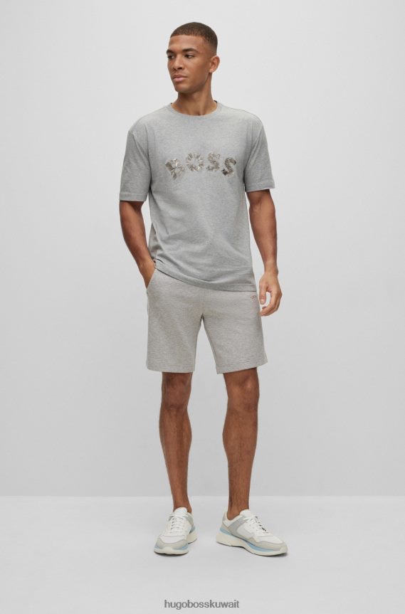 4TFNJN1774 رمادي فاتح Hugo Boss شورت Hugo باللون الرمادي الفاتح ذو المقاس العادي من القماش المطاطي مع عمل فني شبكي