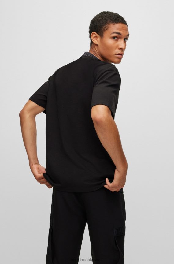 4TFNJN1800 أسود Hugo Boss تيشيرت هوغو من الجيرسي القطني باللون الأسود مع ياقة منسوجة بشعار الماركة