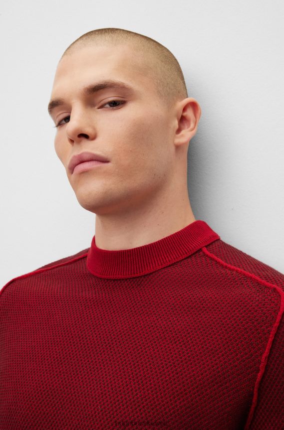 4TFNJN1815 أحمر Hugo Boss سترة هوغو برقبة دائرية من القطن والكابوك الأحمر