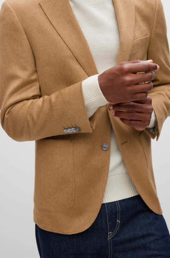 4TFNJN1842 اللون البيج Hugo Boss سترة بيج بقصة عادية من هوغو الكشمير المسؤول