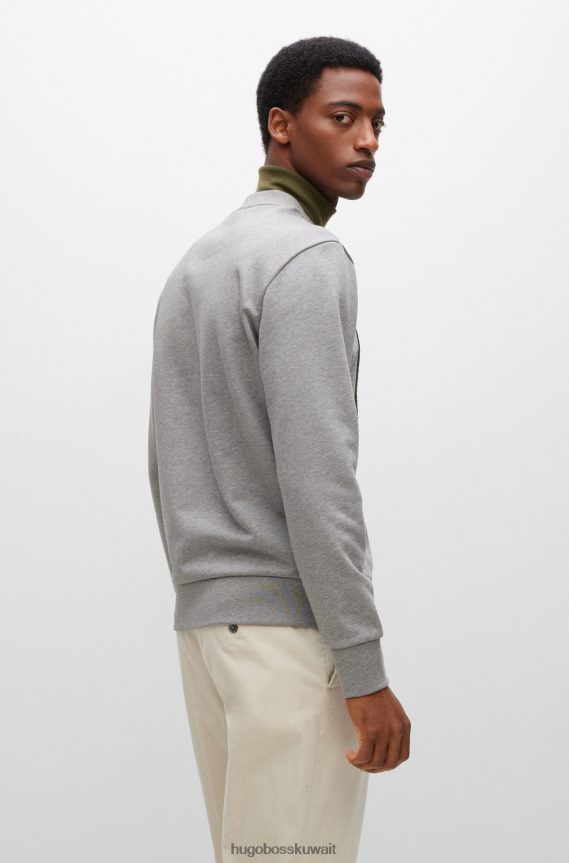 4TFNJN1847 رمادي Hugo Boss سويت شيرت من النوع الثقيل فرينش تيري ذو مقاس كبير مع تطريز بالمناشف © هوغو رمادي