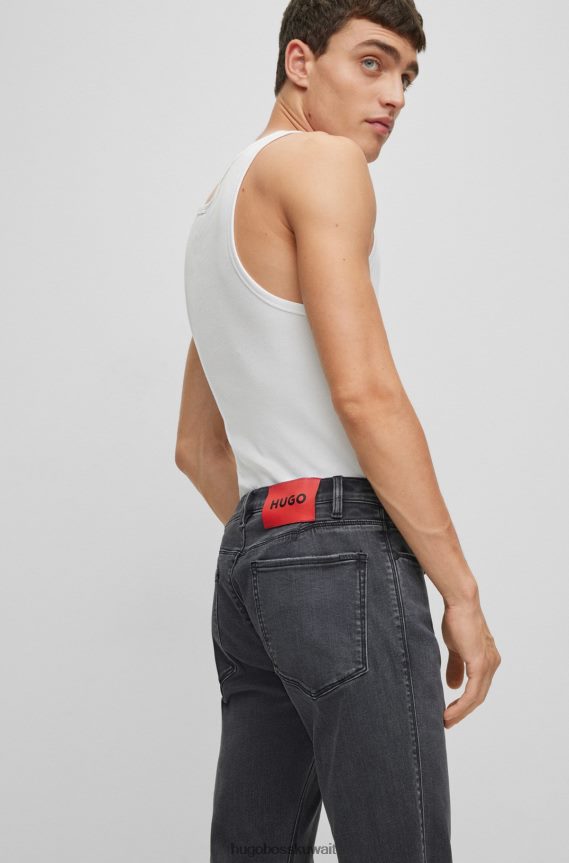 4TFNJN1850 الرمادي الداكن Hugo Boss بنطلون جينز Hugo ذو قصة ضيقة باللون الرمادي الداكن من قماش الدنيم الأسود المريح