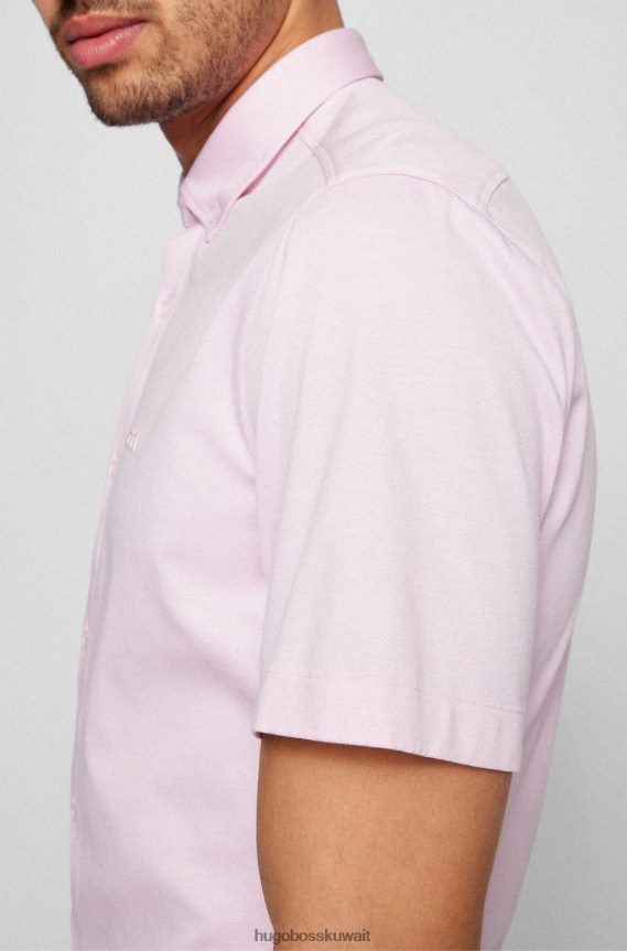 4TFNJN1888 وردي فاتح Hugo Boss قميص جيرسي ذو قصة عادية بياقة بأزرار سفلية هوغو وردي فاتح